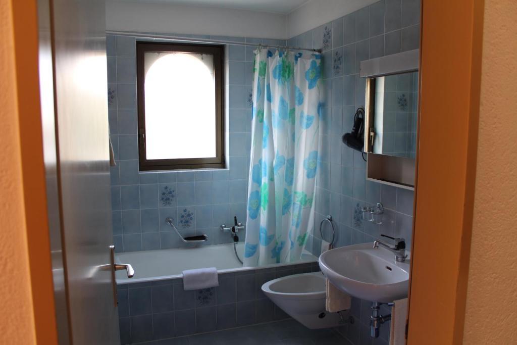 Hotel Elvetico Locarno Chambre photo